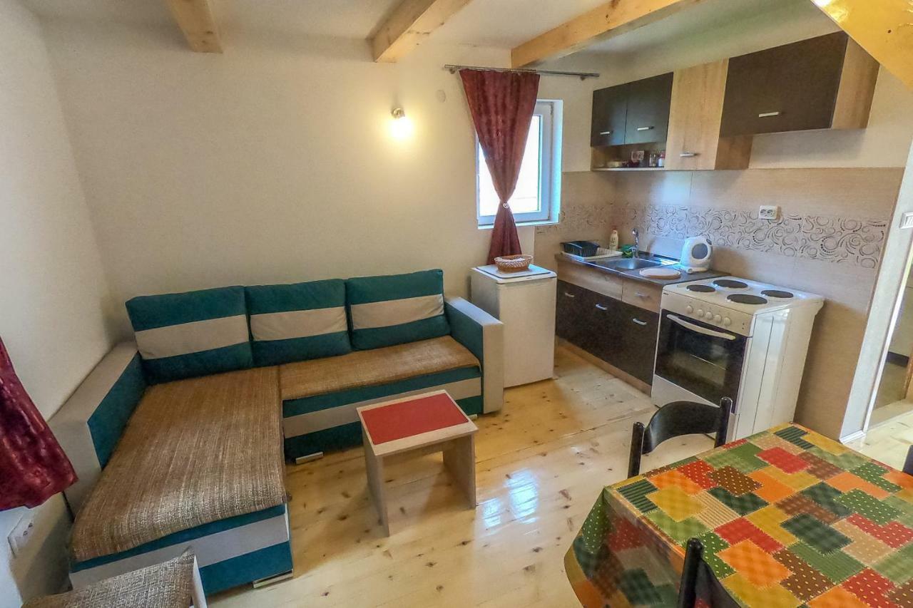Small Montenegro Žabljak Buitenkant foto